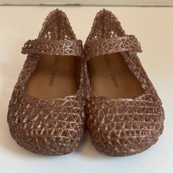 Mini Melissa - Picture 6 of 9